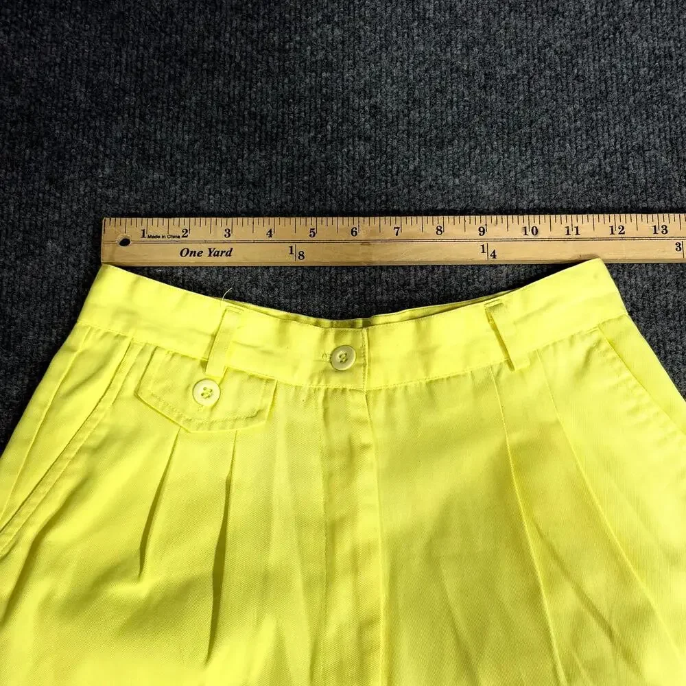 Carreau Sport Shorts Womens 10 Yellow High Rise Pleated Chino Cuffed Casual